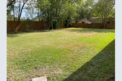 112 County Road 921, Angleton, TX 77515 - Photo 13