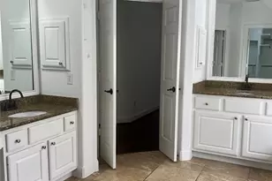 7606 Westmoreland Dr, Sugar Land, TX 77479 - Photo 9