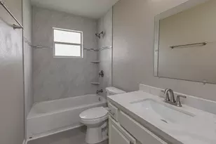 623 32nd St, Galveston, TX 77550 - Photo 13
