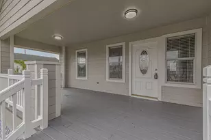 623 32nd St, Galveston, TX 77550 - Photo 3