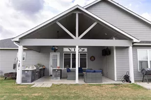 1912 Lynn St, El Campo, TX 77437 - Photo 29