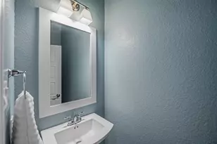 16647 Highland Country Dr, Cypress, TX 77433 - Photo 9