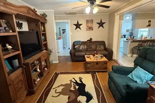 602 Parkway St, Baytown, TX 77520 - Photo 3