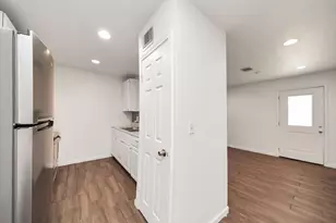 12068 Beechnut St, Houston, TX 77072 - Photo 19