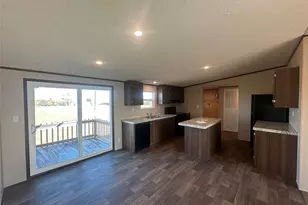 873 Golden, Buffalo, TX 75831 - Photo 3