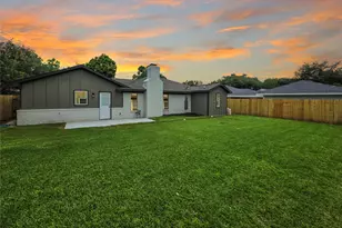 145 Dogwood St St, Sugar Land, TX 77478 - Photo 27