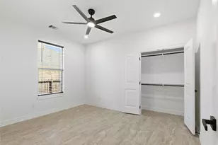 214 Manor Ave, Arcola, TX 77583 - Photo 15