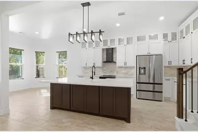 214 Manor Avenue, Arcola, TX 77583 - Photo 7