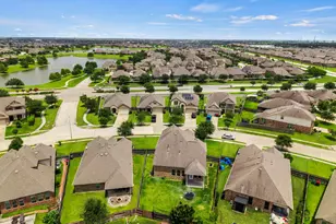8026 Caden Mills Ln, Richmond, TX 77407 - Photo 13