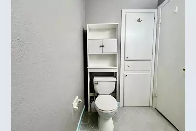 1925 14th Avenue N, Texas City, TX 77590 - Photo 11