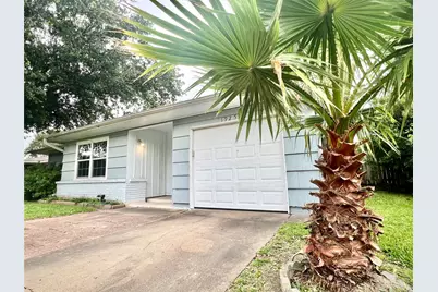 1925 14th Avenue N, Texas City, TX 77590 - Photo 1