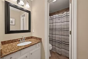 1936 Prairie Creek Dr, Pearland, TX 77581 - Photo 35