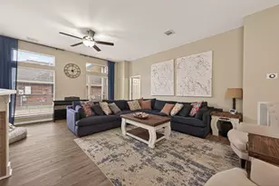 1936 Prairie Creek Dr, Pearland, TX 77581 - Photo 17