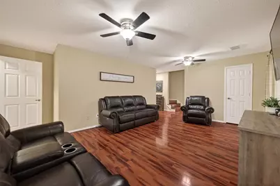 1936 Prairie Creek Drive, Pearland, TX 77581 - Photo 29