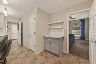 1936 Prairie Creek Dr, Pearland, TX 77581 - Photo 15