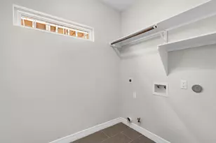 1451 Cheshire Ln, Houston, TX 77018 - Photo 21