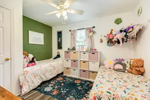 617 E Myrtle St, Angleton, TX 77515 - Photo 19