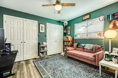 617 E Myrtle Street, Angleton, TX 77515 - Photo 17