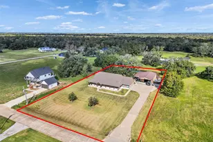 155 Horse Shoe Trail, Angleton, TX 77515 - Photo 1