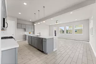 4029 Boardwalk Blvd, Seabrook, TX 77586 - Photo 11