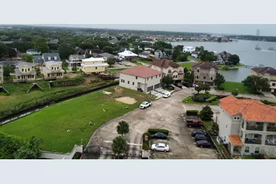 4029 Boardwalk Boulevard, Seabrook, TX 77586 - Photo 39