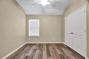 22439 Stamford Brook Ct, Katy, TX 77449 - Photo 5
