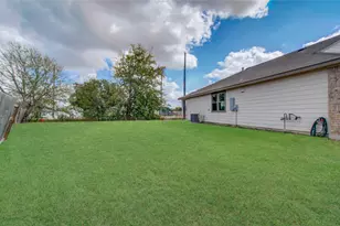 1139 Brahma Cir, East Bernard, TX 77435 - Photo 33