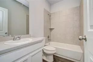 1139 Brahma Cir, East Bernard, TX 77435 - Photo 9