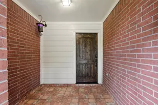 4127 Great Forest Ct, Humble, TX 77346 - Photo 3