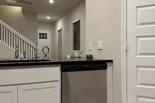 4026 San Andres Ln, Houston, TX 77045 - Photo 13