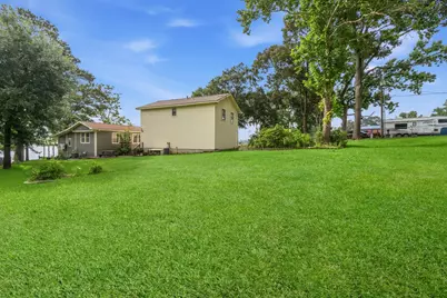 453 Sandy Lane, Onalaska, TX 77360 - Photo 3