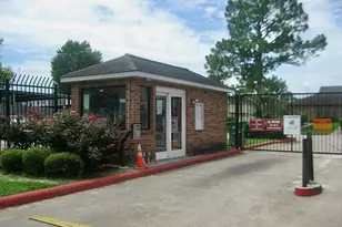 7051 Chasewood Dr, Houston, TX 77489 - Photo 23