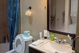 10075 Westpark Dr, Houston, TX 77042 - Photo 7