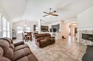 16338 Azimuth Dr, Crosby, TX 77532 - Photo 7