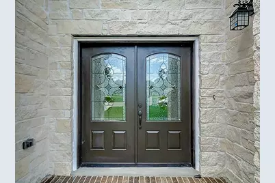 17903 Pleasantglen Court, Spring, TX 77379 - Photo 5