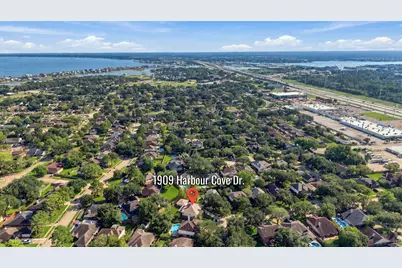 1909 Harbour Cove Drive, Seabrook, TX 77586 - Photo 41