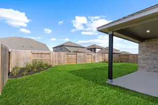 9010 Gull Cyn Dr, Baytown, TX 77521 - Photo 37