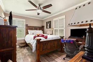 2015 McCrary Rd, Richmond, TX 77406 - Photo 9