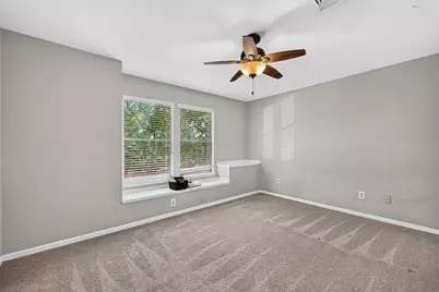 11 N Mossrock Road, The Woodlands, TX 77380 - Photo 31