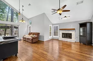 11 N Mossrock Rd, The Woodlands, TX 77380 - Photo 9
