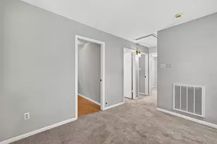 11 N Mossrock Rd, The Woodlands, TX 77380 - Photo 25
