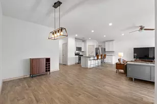 8207 Sugar Cane Ln, Rosharon, TX 77583 - Photo 17