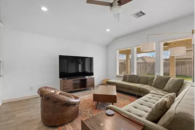 8207 Sugar Cane Lane, Rosharon, TX 77583 - Photo 13