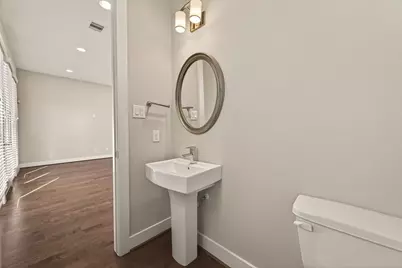 2010 Saint Charles Street, Houston, TX 77003 - Photo 23