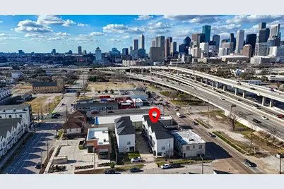 2010 Saint Charles Street, Houston, TX 77003 - Photo 41