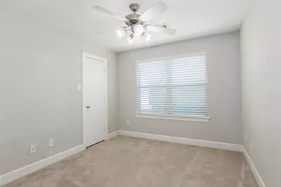 3719 Main Aspen Drive, Houston, TX 77025 - Photo 23