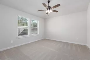 16691 Sterling Clf St, Conroe, TX 77302 - Photo 11