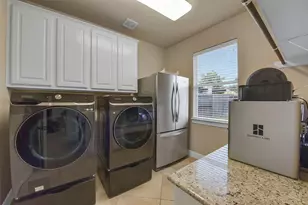 2413 Mountain Falls Ct, Friendswood, TX 77546 - Photo 17