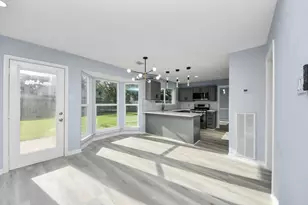 4211 Royal Manor Dr, Pasadena, TX 77505 - Photo 17