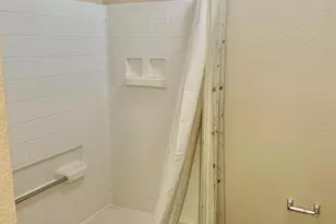 10812 Hartsook St, Houston, TX 77034 - Photo 13